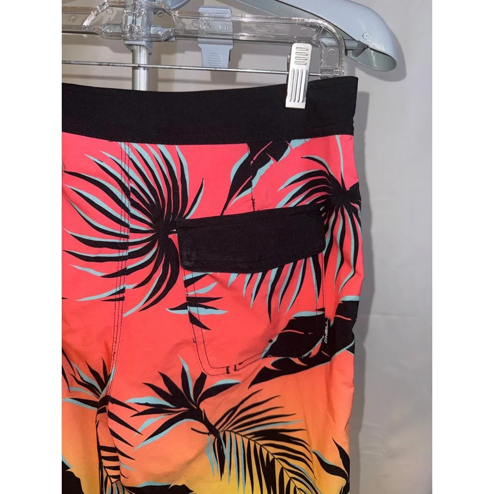 ONeill Hyperfreak Mens Board Shorts Sunset Gradient Palm Print Swim Trunks